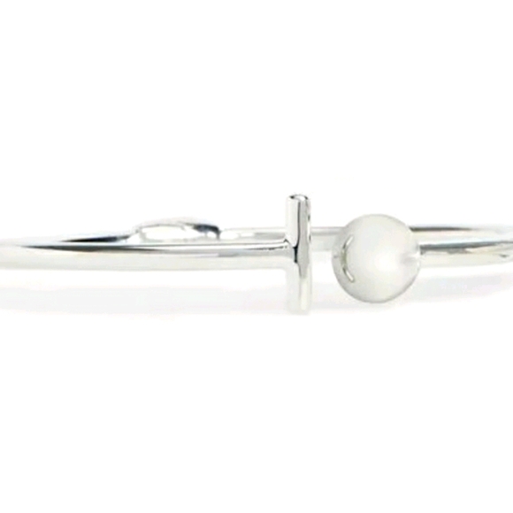 BALL BANGLE - STERLING SILVER
NWOT